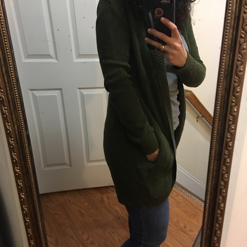 American eagle cardigan